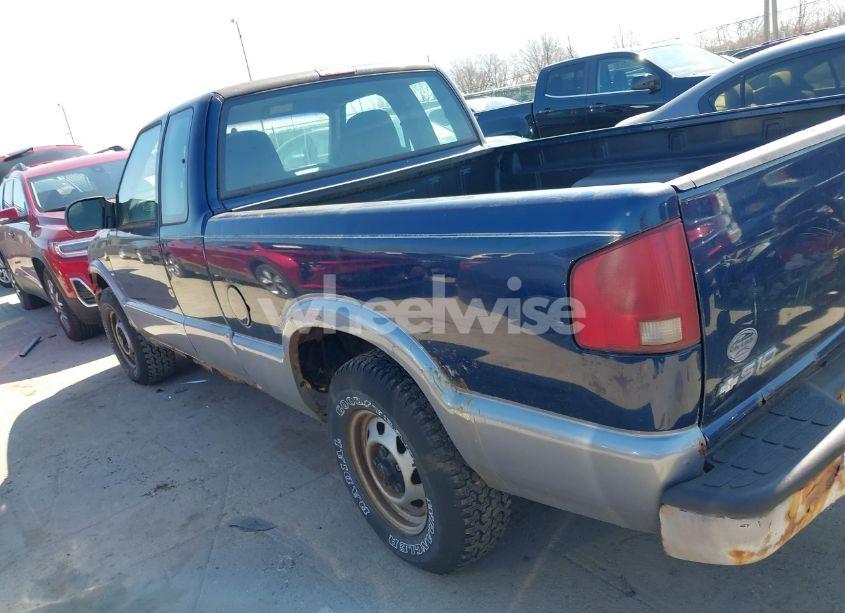 Photo 14 of 2003 Chevrolet S-10 (VIN 1GCDT19X438161956)