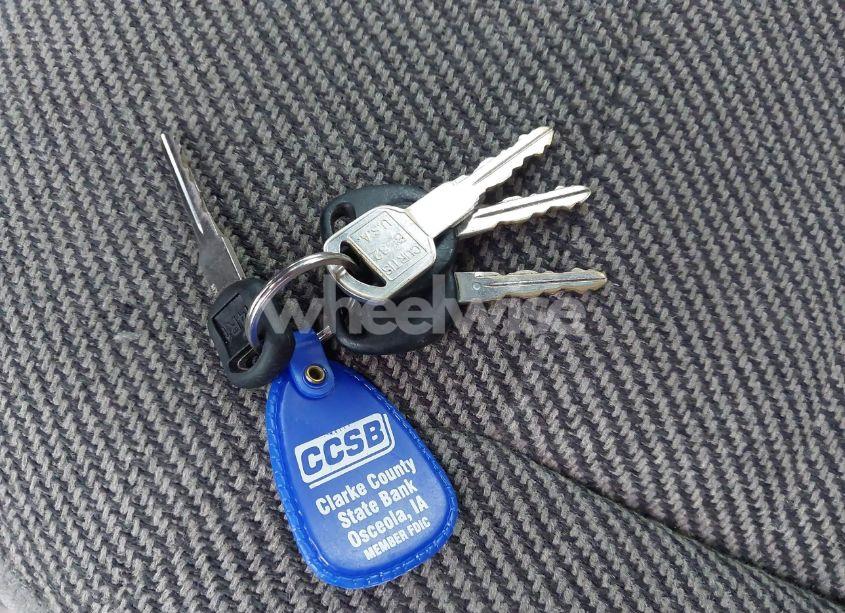 Photo 11 of 2003 Chevrolet S-10 (VIN 1GCDT19X438170043)