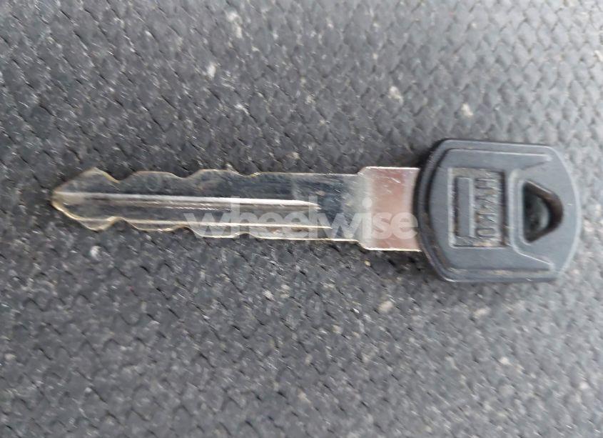 Photo 11 of 1998 Chevrolet S-10 LS (VIN 1GCDT19X6W8216010)