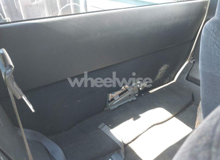 Photo 8 of 1999 Chevrolet S-10 LS (VIN 1GCDT19X6X8189022)