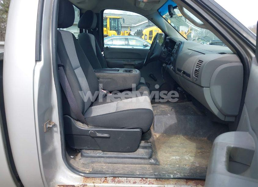 Photo 5 of 2009 Chevrolet Silverado 1500 WORK TRUCK (VIN 1GCEC14009Z188511)
