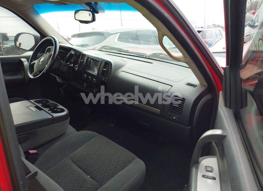 Photo 5 of 2007 Chevrolet Silverado 1500 LT1 (VIN 1GCEC14067E553861)