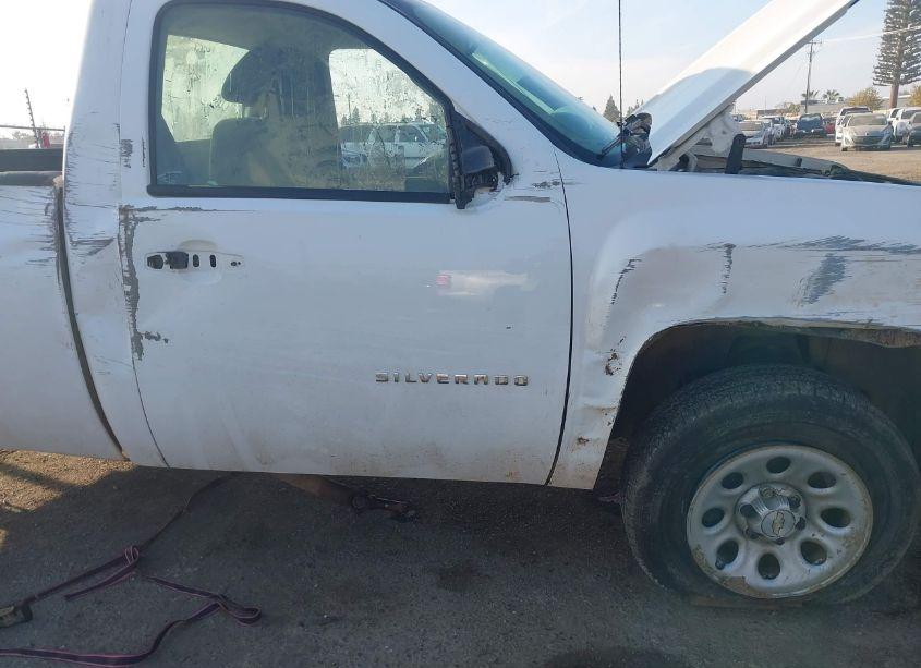 Photo 13 of 2007 Chevrolet Silverado 1500 WORK TRUCK (VIN 1GCEC14087Z630867)