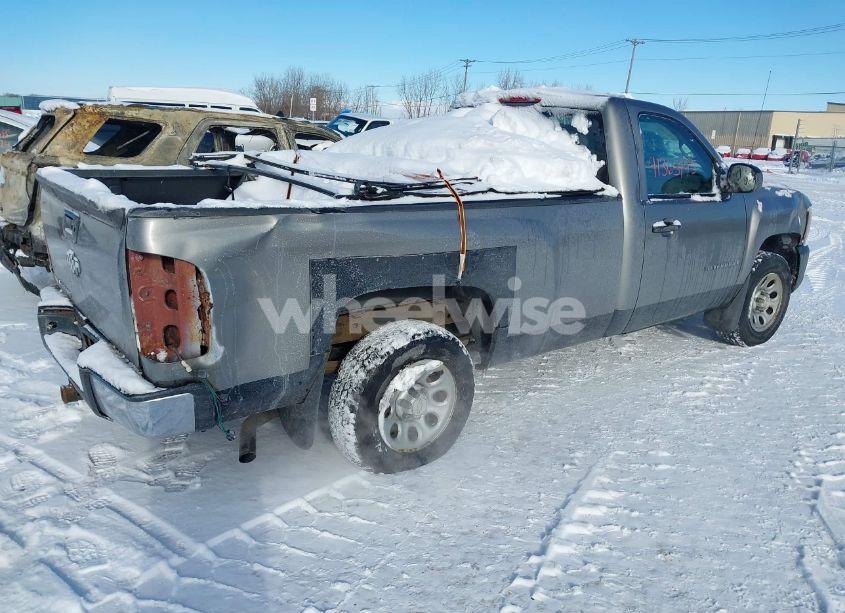 Photo 4 of 2007 Chevrolet Silverado 1500 WORK TRUCK (VIN 1GCEC14C07E530201)
