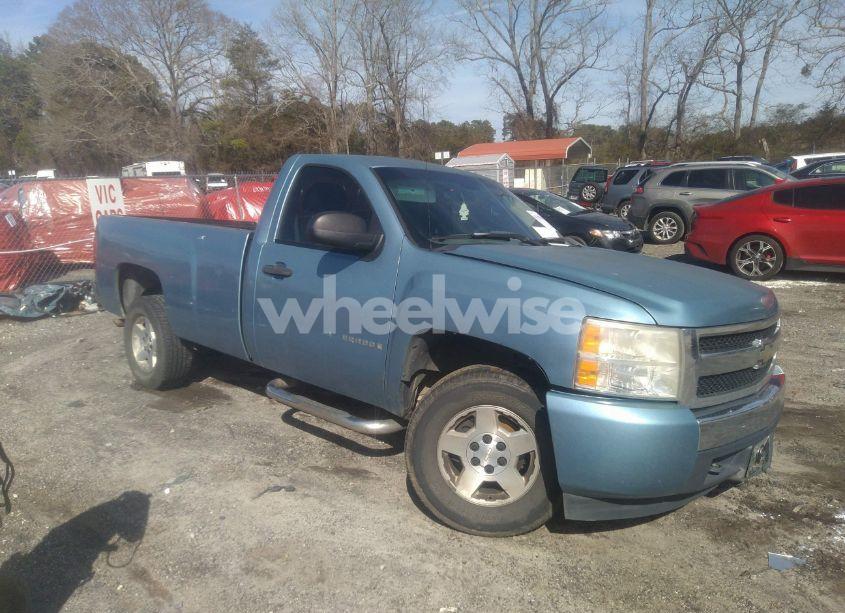 2007 Chevrolet Silverado 1500 WORK TRUCK (VIN 1GCEC14C17Z533312) main photo
