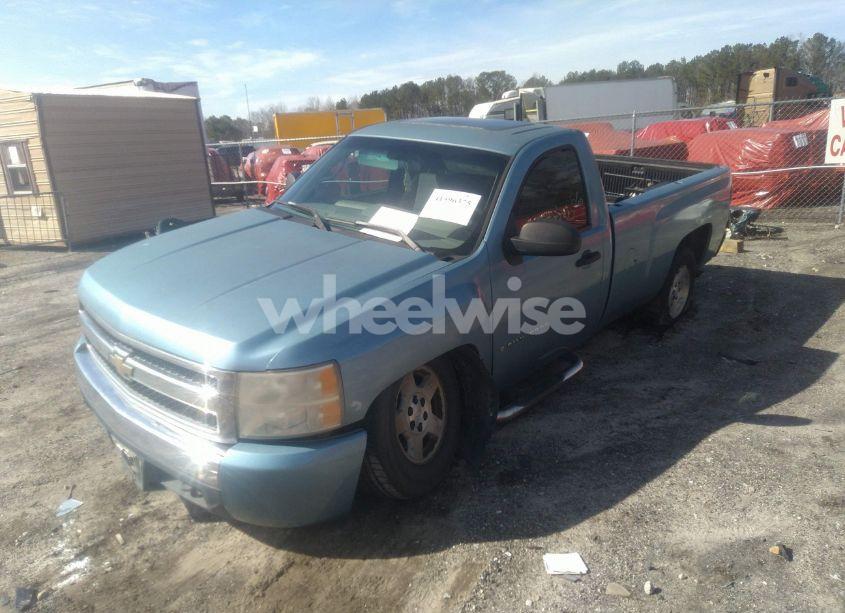 Photo 2 of 2007 Chevrolet Silverado 1500 WORK TRUCK (VIN 1GCEC14C17Z533312)