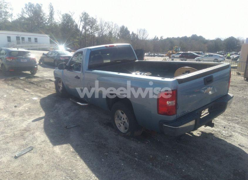 Photo 3 of 2007 Chevrolet Silverado 1500 WORK TRUCK (VIN 1GCEC14C17Z533312)