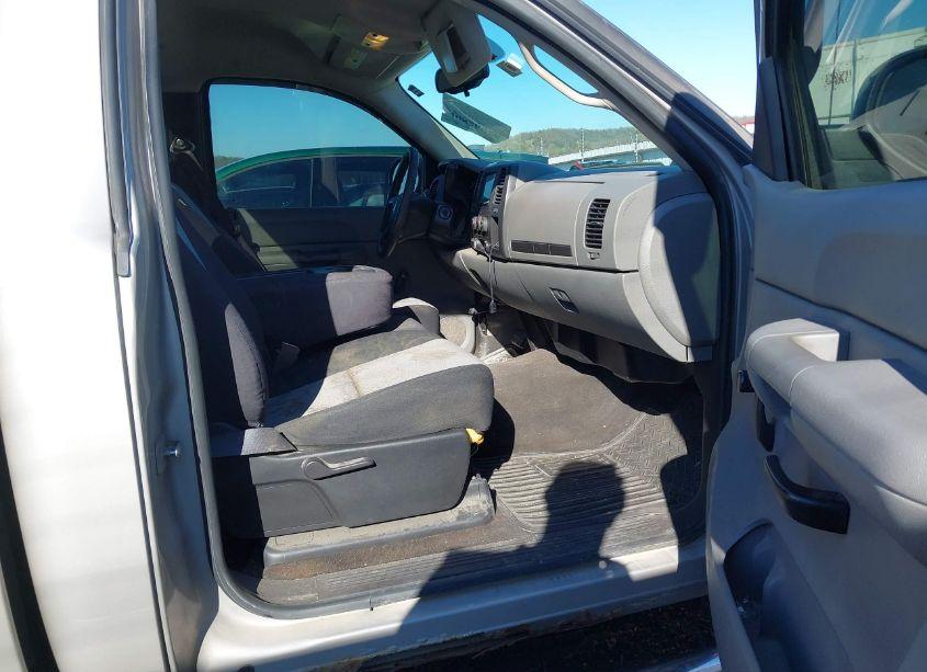 Photo 5 of 2007 Chevrolet Silverado 1500 WORK TRUCK (VIN 1GCEC14C37Z552752)