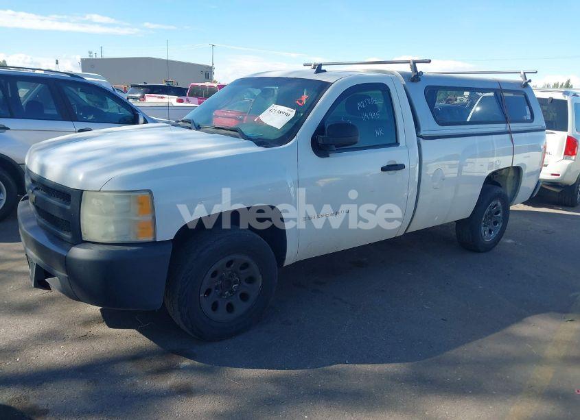 Photo 2 of 2008 Chevrolet Silverado 1500 WORK TRUCK (VIN 1GCEC14C38Z114945)