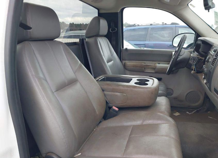 Photo 5 of 2008 Chevrolet Silverado 1500 WORK TRUCK (VIN 1GCEC14C38Z148237)
