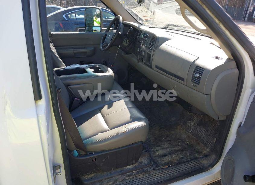 Photo 5 of 2008 Chevrolet Silverado 1500 WORK TRUCK (VIN 1GCEC14C38Z300730)