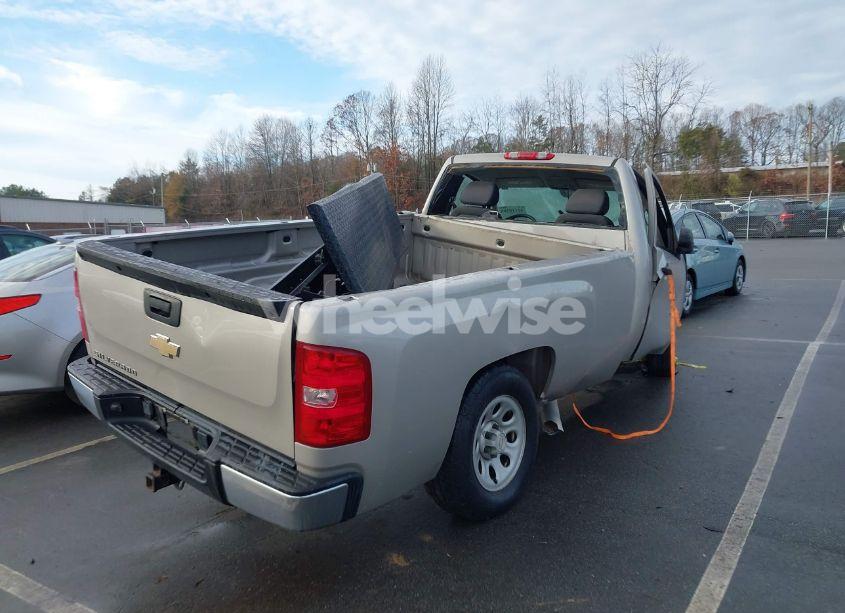 Photo 4 of 2008 Chevrolet Silverado 1500 WORK TRUCK (VIN 1GCEC14C48Z252073)