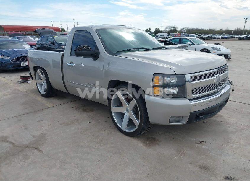 2008 Chevrolet Silverado 1500 LT1/WORK TRUCK (VIN 1GCEC14C58Z133190) main photo