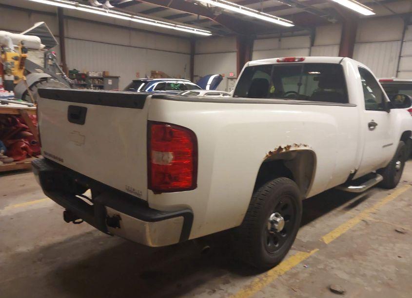 Photo 4 of 2007 Chevrolet Silverado 1500 WORK TRUCK (VIN 1GCEC14C87Z541066)