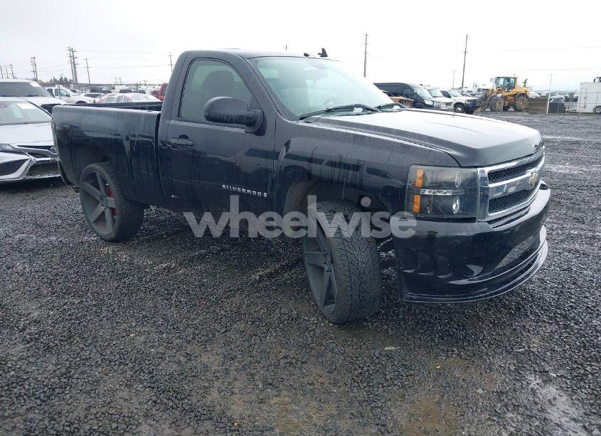 2008 Chevrolet Silverado 1500 WORK TRUCK (VIN 1GCEC14C88Z184649) main photo