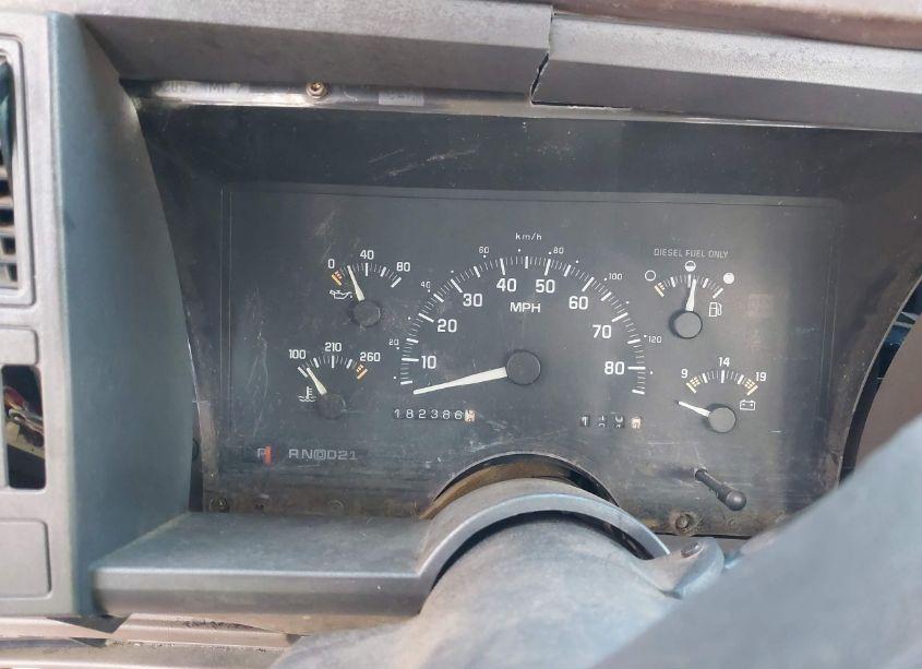 Photo 7 of 1993 Chevrolet Gmt-400 C1500 (VIN 1GCEC14CXPE246171)