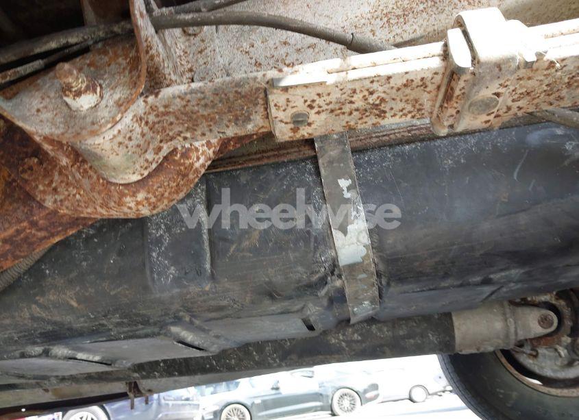 Photo 15 of 1994 Chevrolet Gmt-400 C1500 (VIN 1GCEC14H0RE178736)