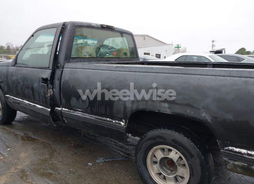 Photo 14 of 1994 Chevrolet Gmt-400 C1500 (VIN 1GCEC14K2RE115813)