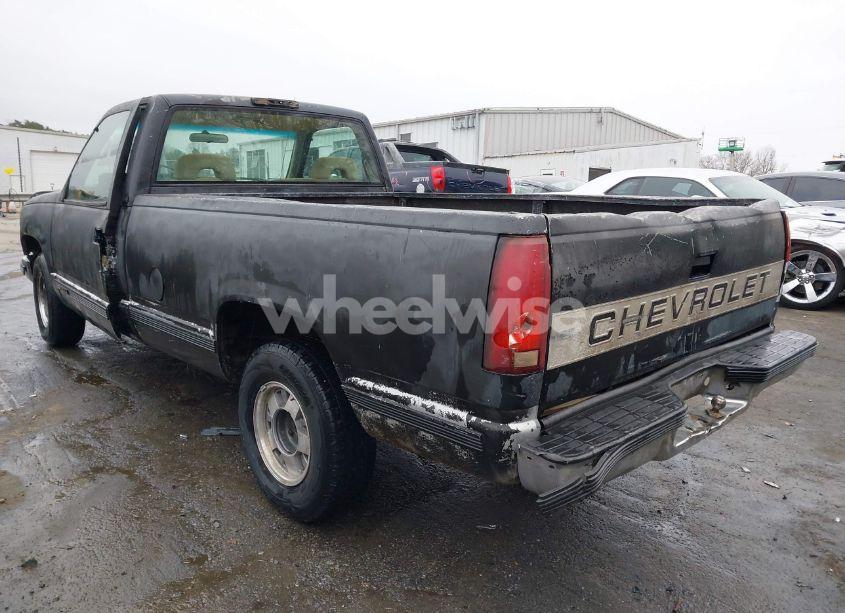 Photo 3 of 1994 Chevrolet Gmt-400 C1500 (VIN 1GCEC14K2RE115813)