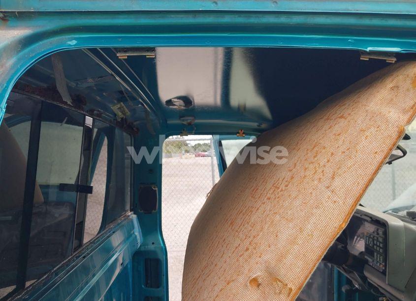 Photo 13 of 1994 Chevrolet Gmt-400 C1500 (VIN 1GCEC14K2RE156636)