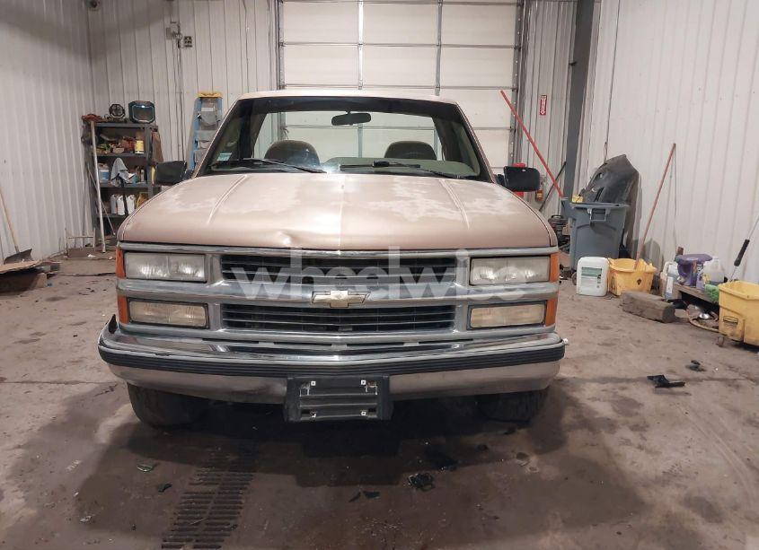 Photo 13 of 1995 Chevrolet Gmt-400 C1500 (VIN 1GCEC14K2SZ102624)