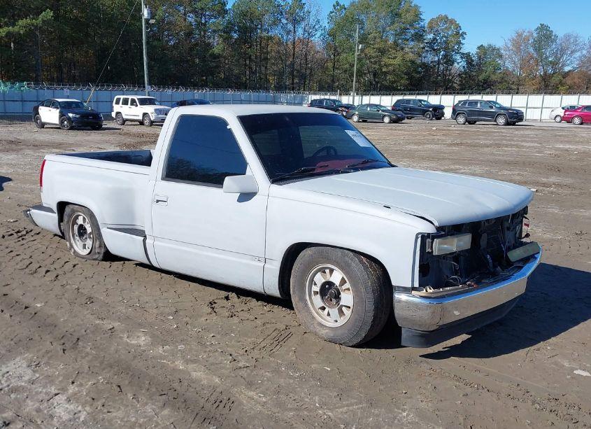 1995 Chevrolet Gmt-400 C1500 (VIN 1GCEC14K5SZ135987) main photo