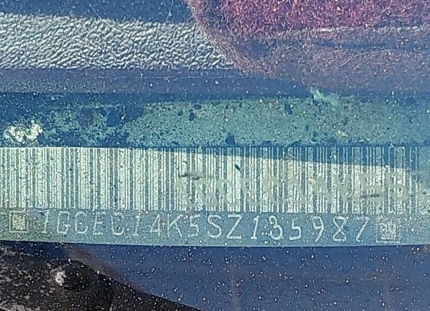 Photo 9 of 1995 Chevrolet Gmt-400 C1500 (VIN 1GCEC14K5SZ135987)