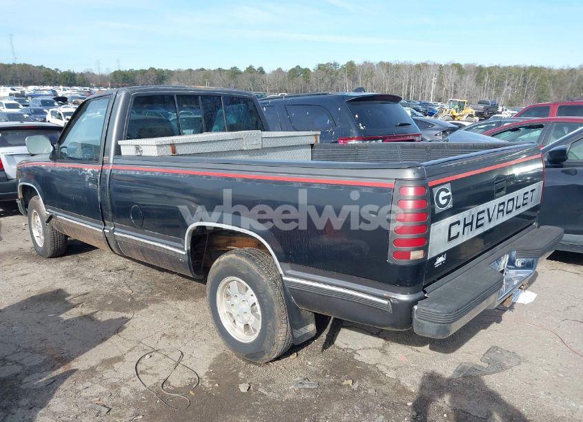 Photo 3 of 1992 Chevrolet Gmt-400 C1500 (VIN 1GCEC14K6NE173594)