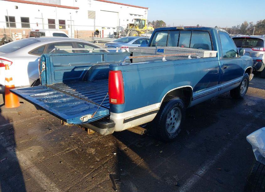 Photo 4 of 1992 Chevrolet Gmt-400 C1500 (VIN 1GCEC14K8NE161740)