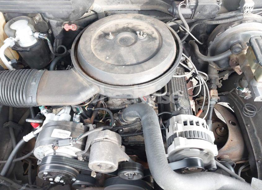 Photo 10 of 1994 Chevrolet Gmt-400 C1500 (VIN 1GCEC14K8RE198454)