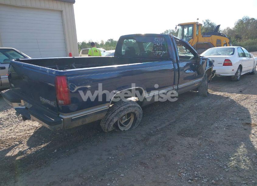 Photo 4 of 1998 Chevrolet C1500 FLEETSIDE (VIN 1GCEC14R6WZ184778)