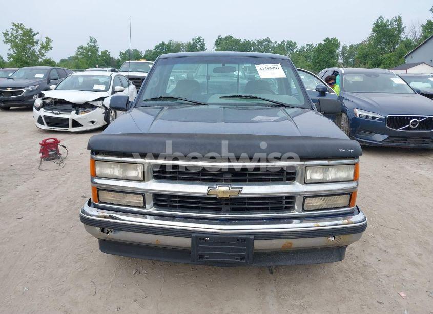 Photo 13 of 1996 Chevrolet Gmt-400 C1500 (VIN 1GCEC14R7TZ209490)