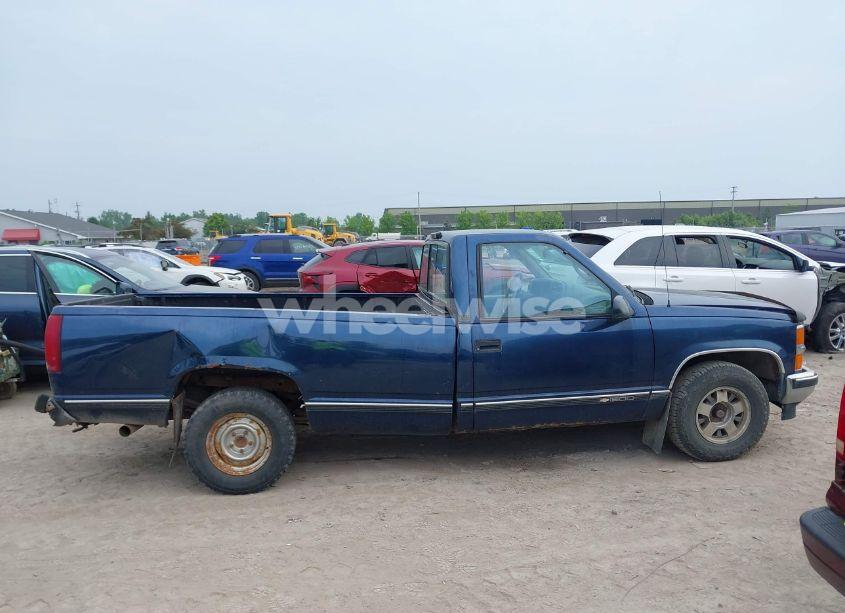 Photo 14 of 1996 Chevrolet Gmt-400 C1500 (VIN 1GCEC14R7TZ209490)