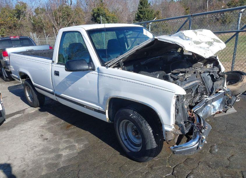 1996 Chevrolet Gmt-400 C1500 (VIN 1GCEC14R8TZ167489) main photo