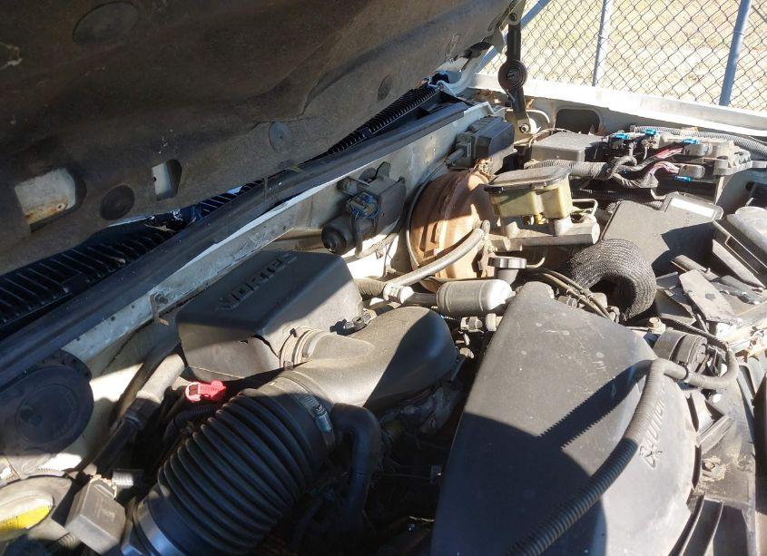 Photo 10 of 1996 Chevrolet Gmt-400 C1500 (VIN 1GCEC14R8TZ167489)