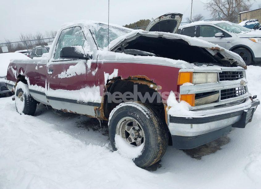1996 Chevrolet Gmt-400 C1500 (VIN 1GCEC14RXTZ214702) main photo