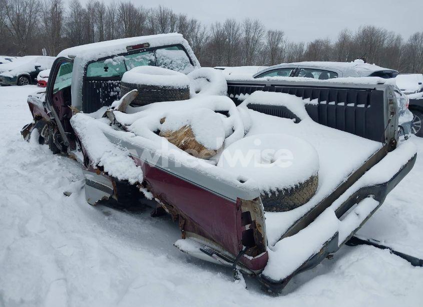 Photo 3 of 1996 Chevrolet Gmt-400 C1500 (VIN 1GCEC14RXTZ214702)