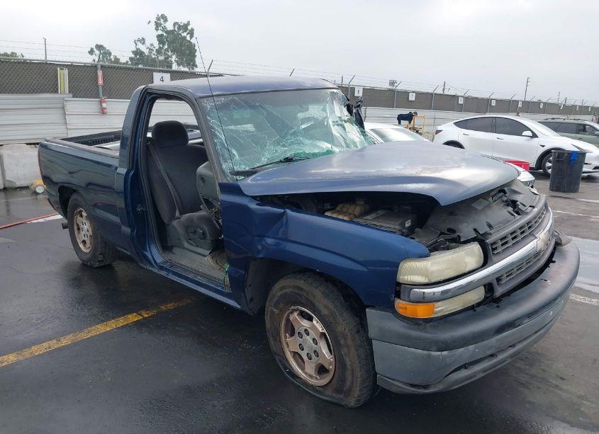 2002 Chevrolet Silverado 1500 LS (VIN 1GCEC14T02Z163950) main photo