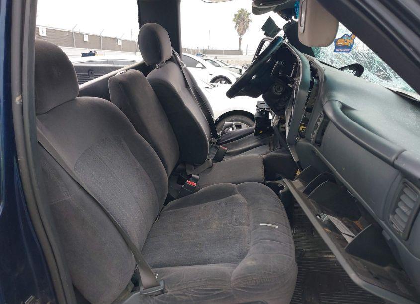 Photo 5 of 2002 Chevrolet Silverado 1500 LS (VIN 1GCEC14T02Z163950)