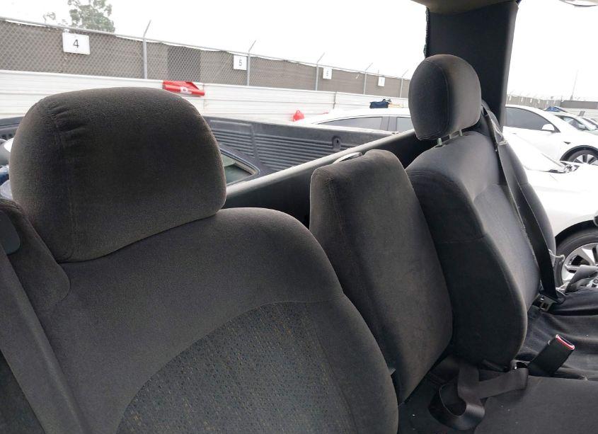 Photo 8 of 2002 Chevrolet Silverado 1500 LS (VIN 1GCEC14T02Z163950)