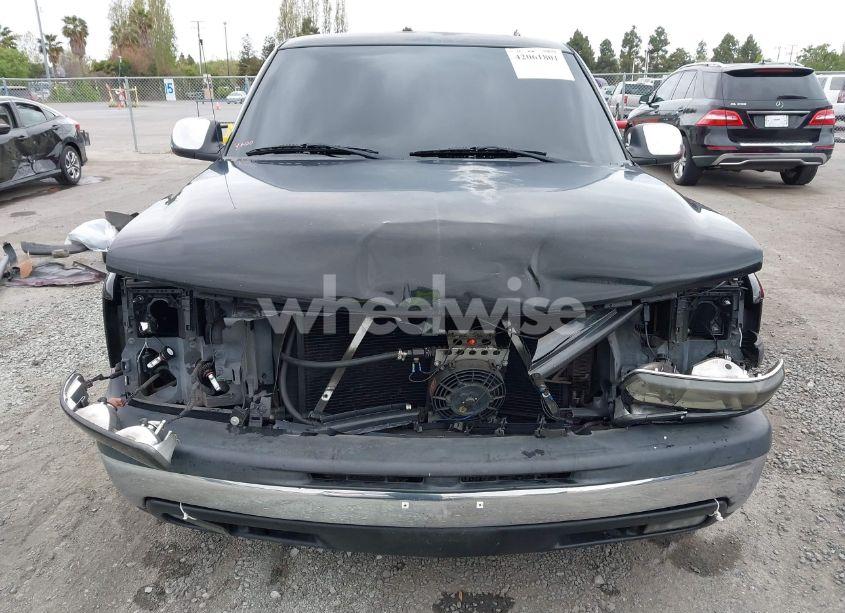Photo 12 of 2000 Chevrolet Silverado 1500 LS (VIN 1GCEC14T0YZ352056)