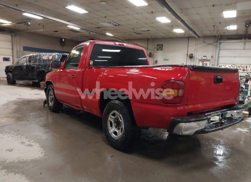Photo 3 of 2001 Chevrolet Silverado 1500 LS (VIN 1GCEC14T21Z174964)