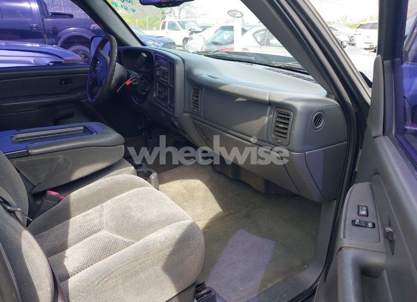 Photo 5 of 2004 Chevrolet Silverado 1500 LS (VIN 1GCEC14T24Z201973)