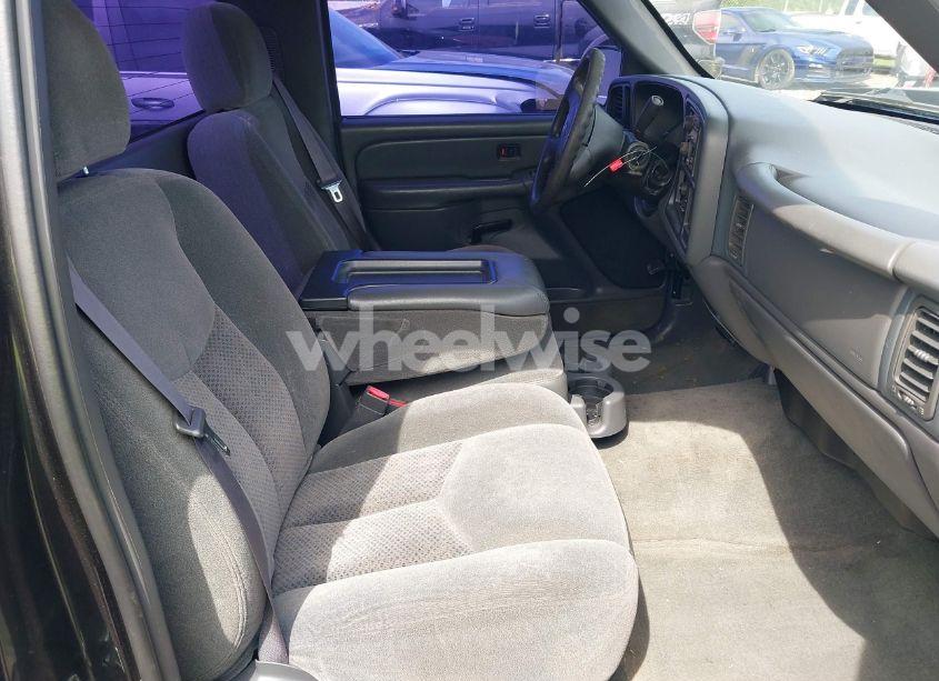 Photo 8 of 2004 Chevrolet Silverado 1500 LS (VIN 1GCEC14T24Z201973)