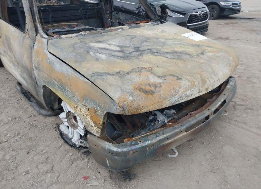 Photo 11 of 1999 Chevrolet Silverado 1500 LS (VIN 1GCEC14T2XE191151)