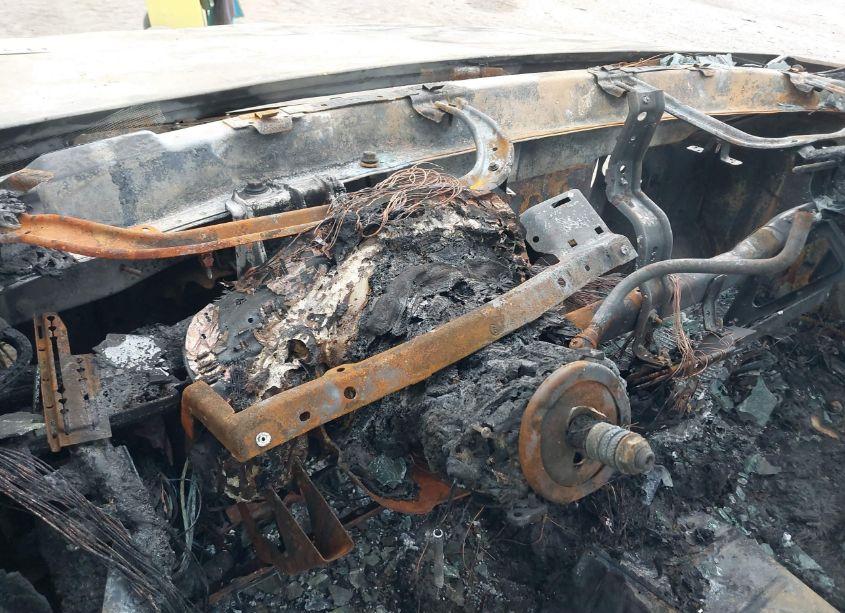 Photo 7 of 1999 Chevrolet Silverado 1500 LS (VIN 1GCEC14T2XE191151)