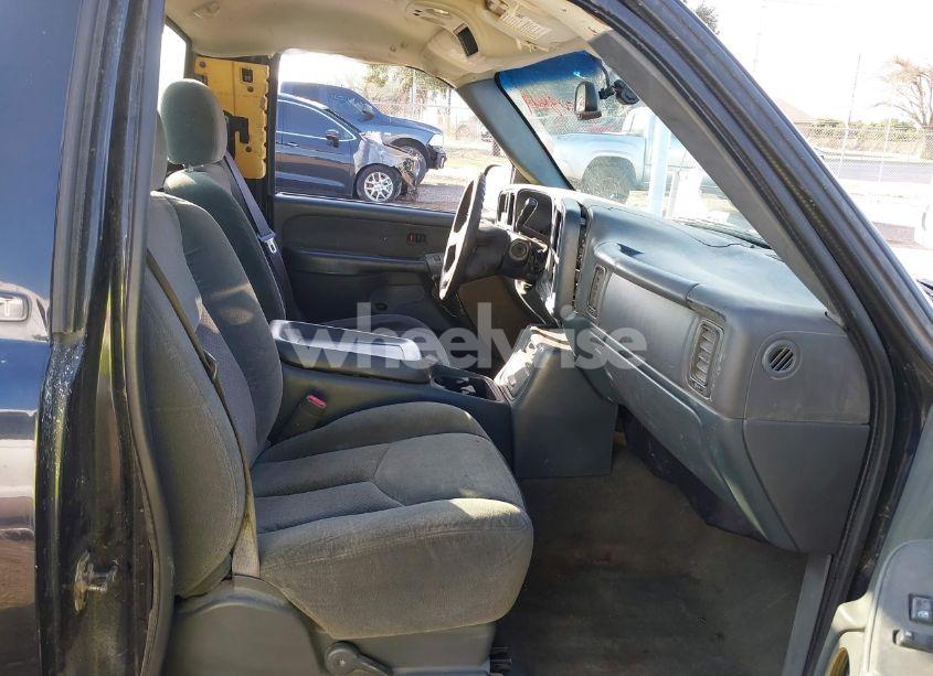 Photo 5 of 2003 Chevrolet Silverado 1500 LS (VIN 1GCEC14T33Z197866)