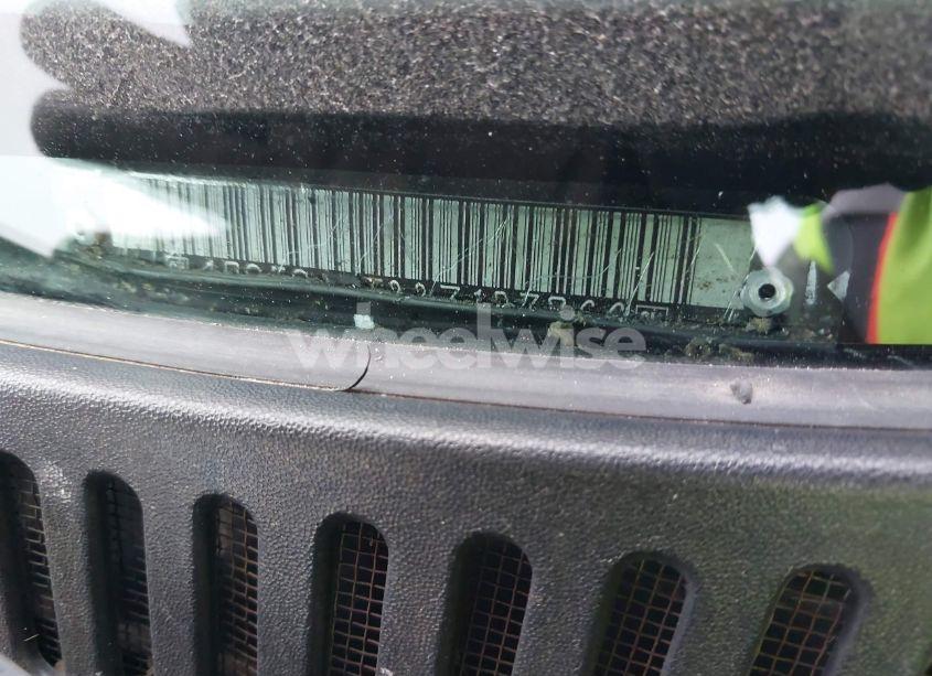 Photo 9 of 2003 Chevrolet Silverado 1500 LS (VIN 1GCEC14T33Z197866)