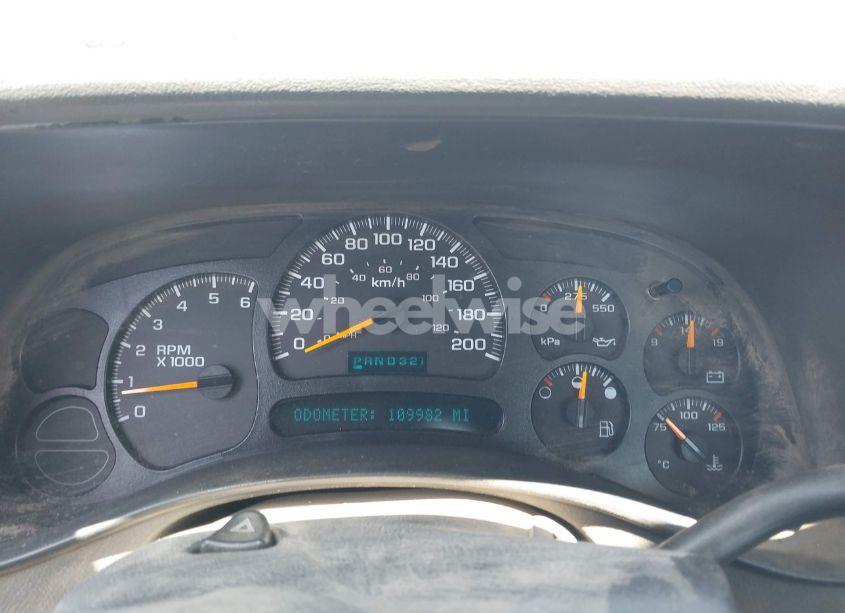 Photo 7 of 2004 Chevrolet Silverado 1500 LS/WORK TRUCK (VIN 1GCEC14T34Z152427)