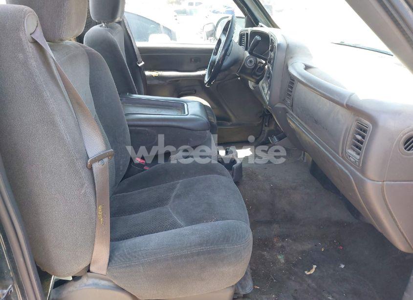 Photo 8 of 2004 Chevrolet Silverado 1500 LS/WORK TRUCK (VIN 1GCEC14T34Z152427)